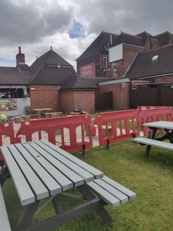 Best Sports Bars in Portsmouth - Green Posts (Portsmouth)