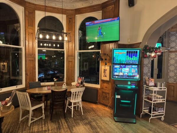 Best Sports Bars in Avon - Channings Hotel (Clifton)