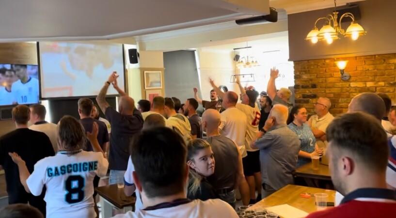 Les Meilleurs Bars à Southend-on-Sea - Old Walnut Tree (Southend-on-Sea)