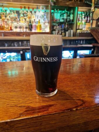 Best Sports Bars in Glasgow - Molly Malone's (Glasgow)