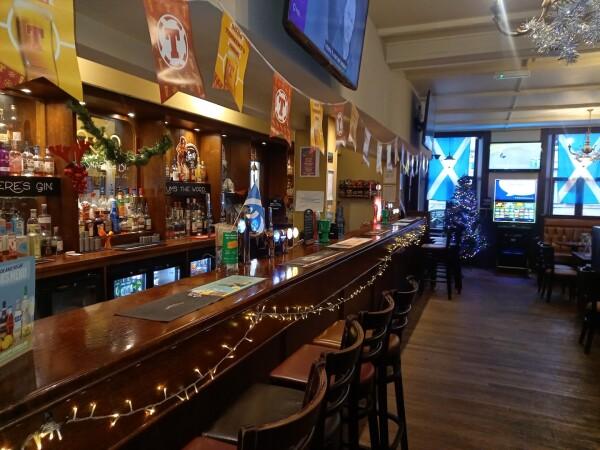 Best Sports Bars in Lanarkshire - Snaffle Bit (Glasgow)