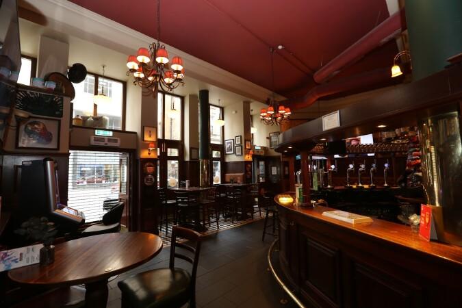 Best Sports Bars in Lanarkshire - Rhoderick Dhu (Glasgow)