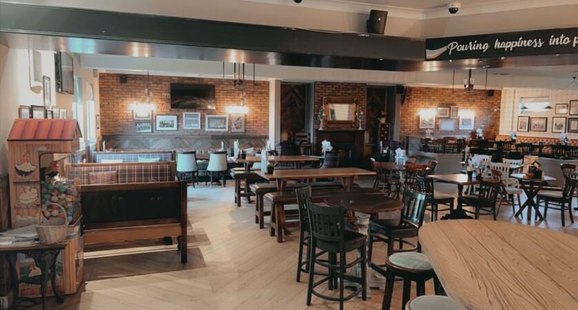 Best Sports Bars in Lanarkshire - Gardenhall Inn (Mossneuk)