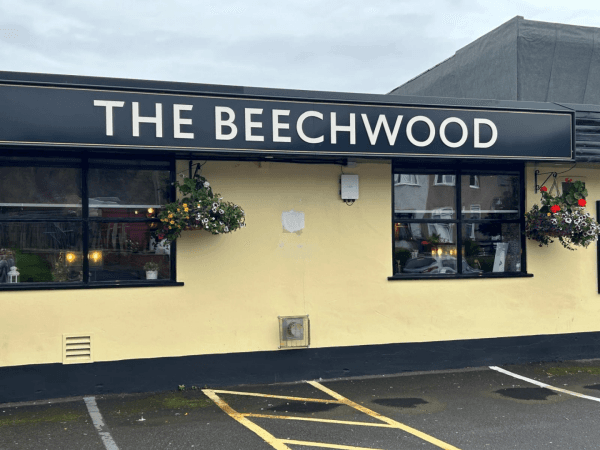 Les Meilleurs Bars à Lanarkshire - Beechwood (Kings Park)