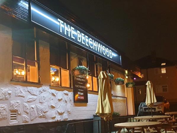 Les Meilleurs Bars à Lanarkshire - Beechwood (Kings Park)