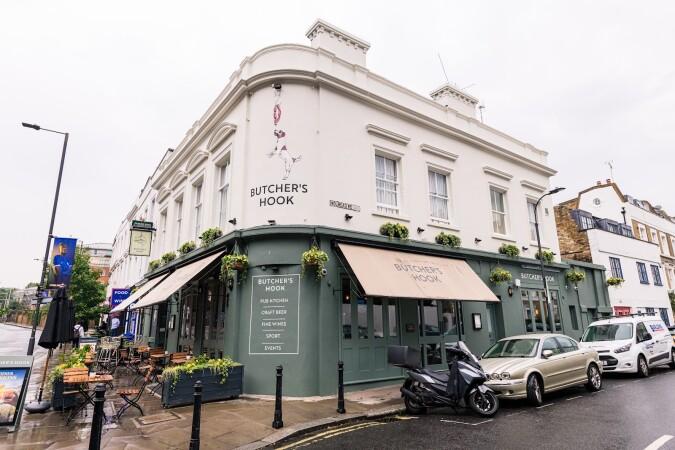 Best Sports Bars in Fulham - Butchers Hook (Fulham)