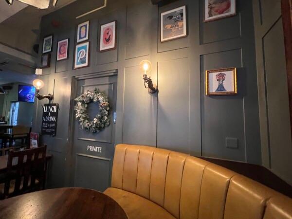 Best Sports Bars in Fulham - Butchers Hook (Fulham)