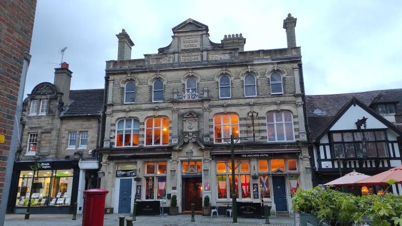 Best Sports Bars in Horsham - Anchor Hotel (Horsham)