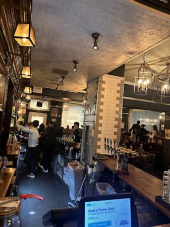 Best Sports Bars in Kensington - Gloucester Arms (Kensington)