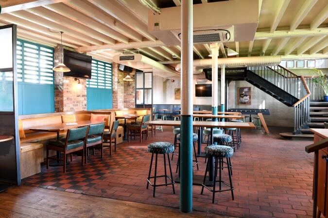 Best Sports Bars in Cambridge - Grain & Hop Store (Cambridge)