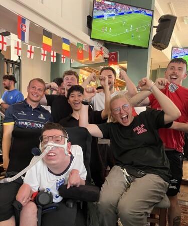 Best Sports Bars in Worthing - Thieves' Kitchen (Worthing)