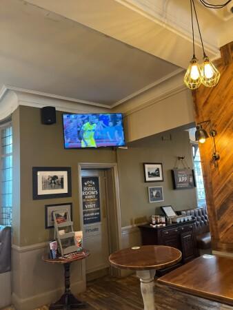 Best Sports Bars in North Lincolnshire - Royal (Scunthorpe)