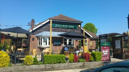 Best Sports Bars in Abingdon - College Oak (Abingdon)