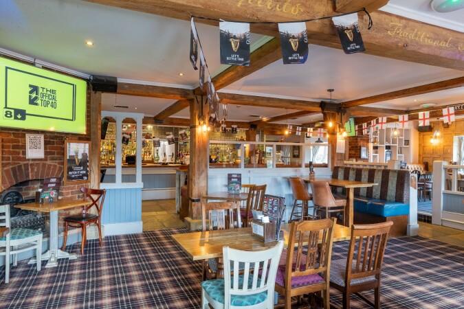 Best Sports Bars in Abingdon - College Oak (Abingdon)