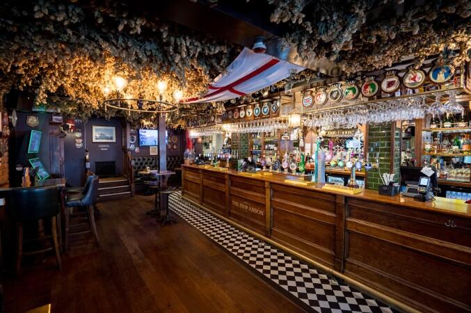 Les Meilleurs Bars à Portsmouth - Ship Anson (Portsmouth)