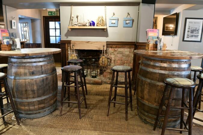 Best Sports Bars in Bedford - Ship (Bedford)