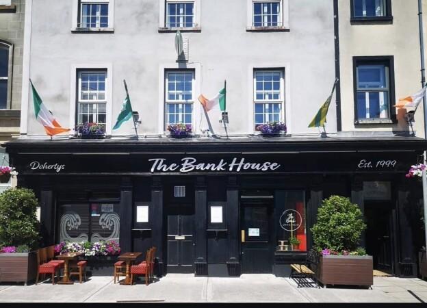 Best Sports Bars in Donegal - Bank Bar