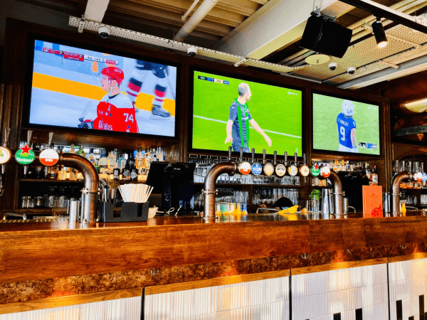 Best Sports Bars in London - Redwood