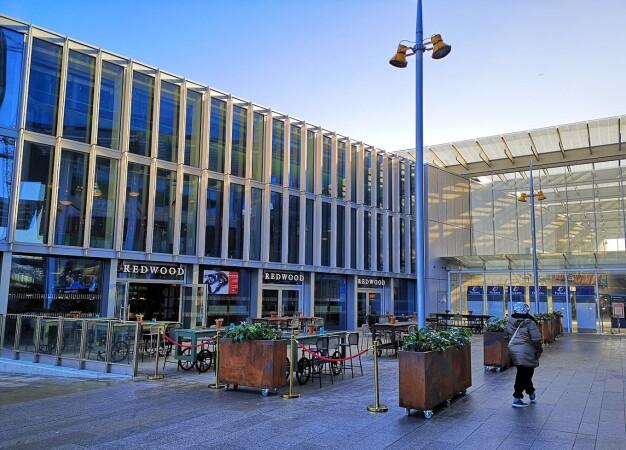 Best Sports Bars in London - Redwood