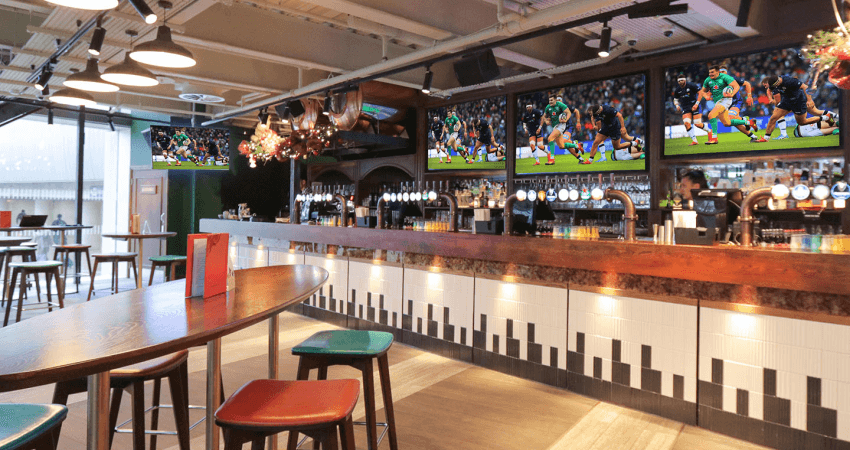 Best Sports Bars in London - Redwood