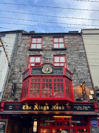 Best Sports Bars in Galway - The Kings Head