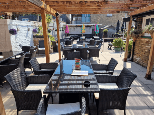 Best Sports Bars in Chelmsford - The Woolpack