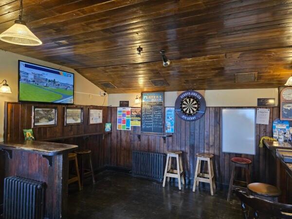 Best Sports Bars in Meath - Gilna's The Cottage Inn