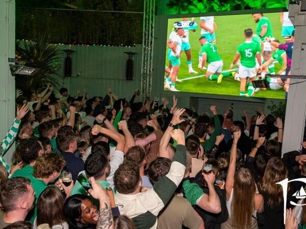 Best Sports Bars in Galway - An Pucan