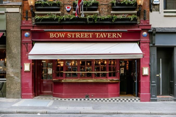 Best Sports Bars in Covent Garden - Bow Street Tavern