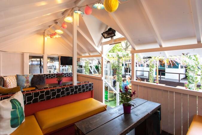 Best Sports Bars in Brixton - Hope & Anchor