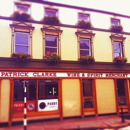 Best Sports Bars in Louth - Clarkes Bar