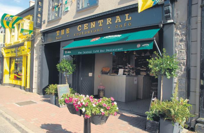 Best Sports Bars in Meath - The Central Bar