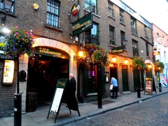 Best Sports Bars in Dublin - The Old Storehouse