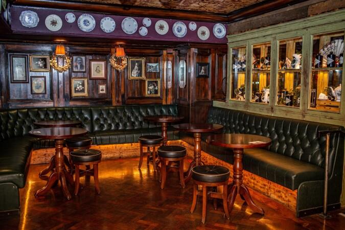 Best Sports Bars in Dublin - Smyths Of Haddington Road