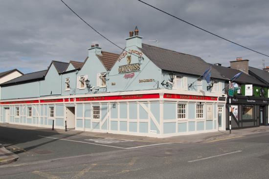 Best Sports Bars in Offaly - Hugh Lynch's Pub