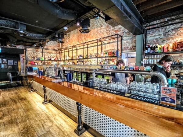 Best Sports Bars in Melbourne - Duke of Wellington Hotel