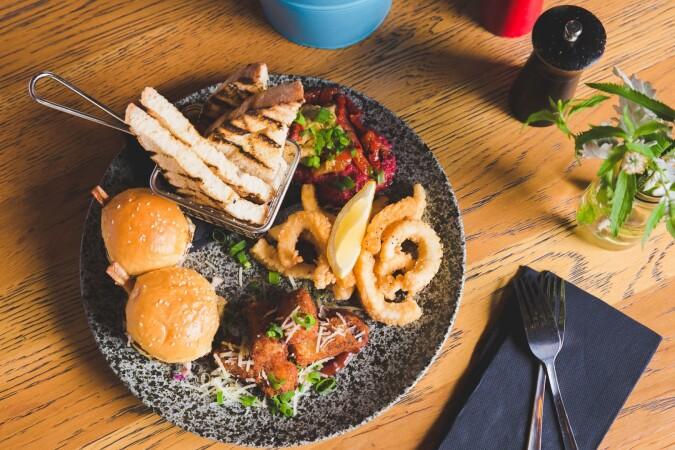 Best Sports Bars in Melbourne - Duke of Wellington Hotel