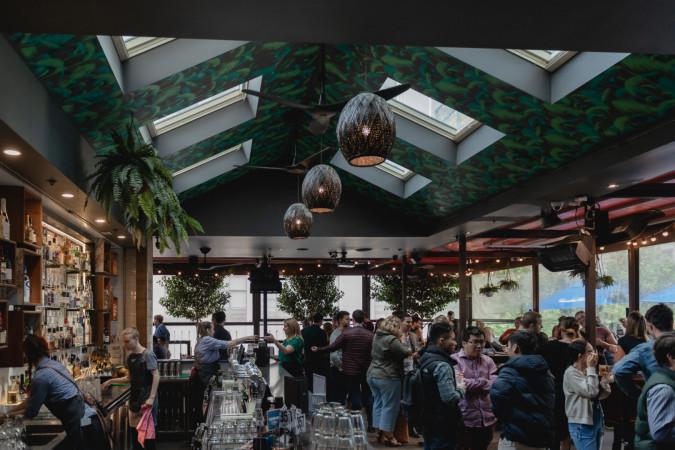 Best Sports Bars in Melbourne - Morris House