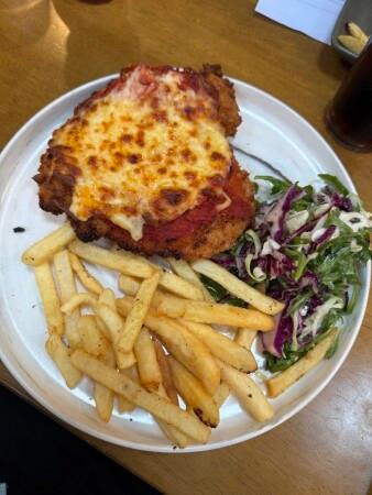 Best Sports Bars in Port Melbourne - Exchange Hotel