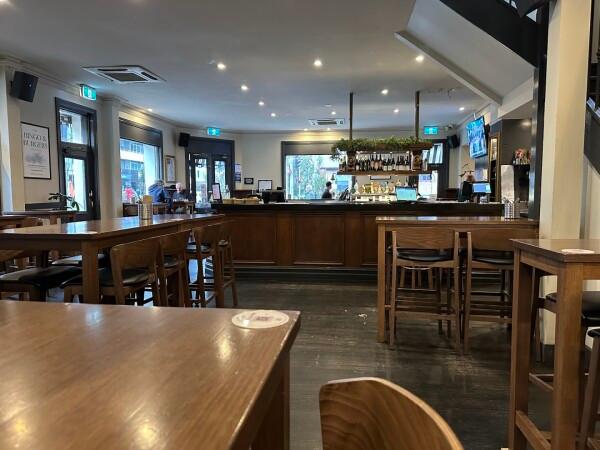 Best Sports Bars in Port Melbourne - Exchange Hotel