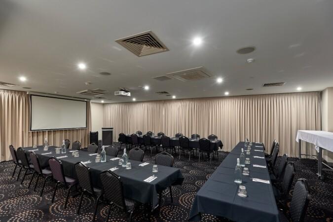 Best Sports Bars in Southport - Ferry Road Tavern