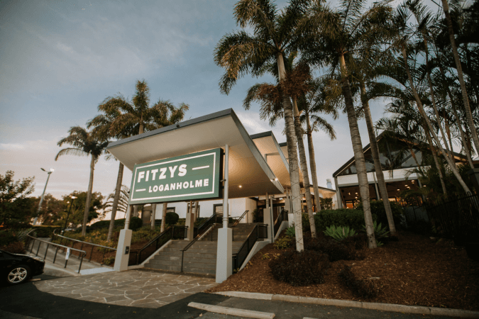 Best Sports Bars in Loganholme - Fitzys Hotel & Convention Centre Loganholme