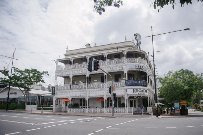 Best Sports Bars in Toowong - Regatta Hotel