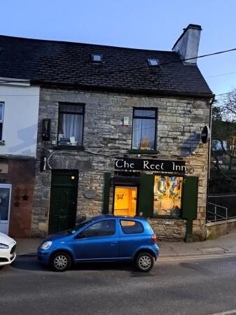 Best Sports Bars in Donegal Town - The Reel Inn