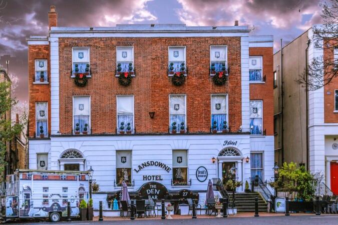 Best Sports Bars in Dublin 4 - Lansdowne Hotel