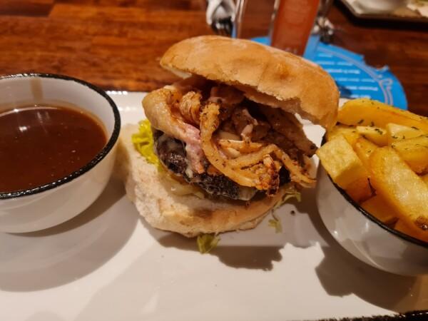 Best Sports Bars in Enniskillen - Pat's Bar