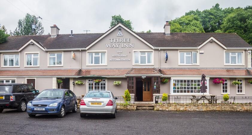 Best Sports Bars in Enniskillen - Three Way Inn