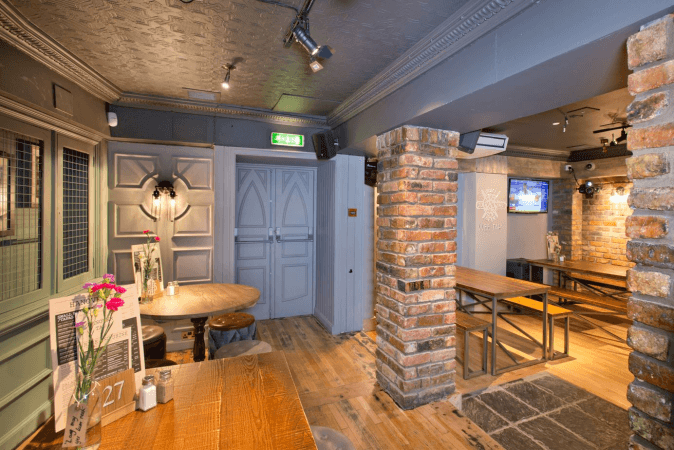 Best Sports Bars in Edinburgh - Hanover Tap Edinburgh