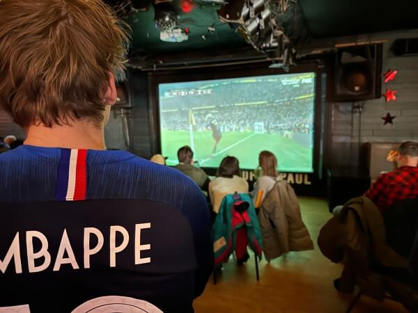 Les Meilleurs Bars à Saint Paul - The Black Hart of Saint Paul