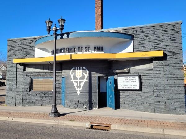 Les Meilleurs Bars à Saint Paul - The Black Hart of Saint Paul